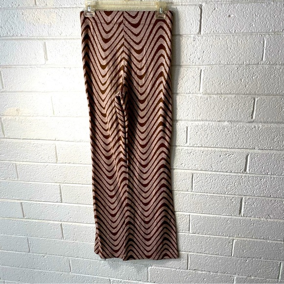 Urban Outfitters Flare Leggings 33 inseam Long Medium Brown wavy design pattern - Picture 1 of 10